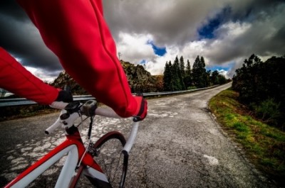 reducing the likelihood of injuries from endurance sports activities